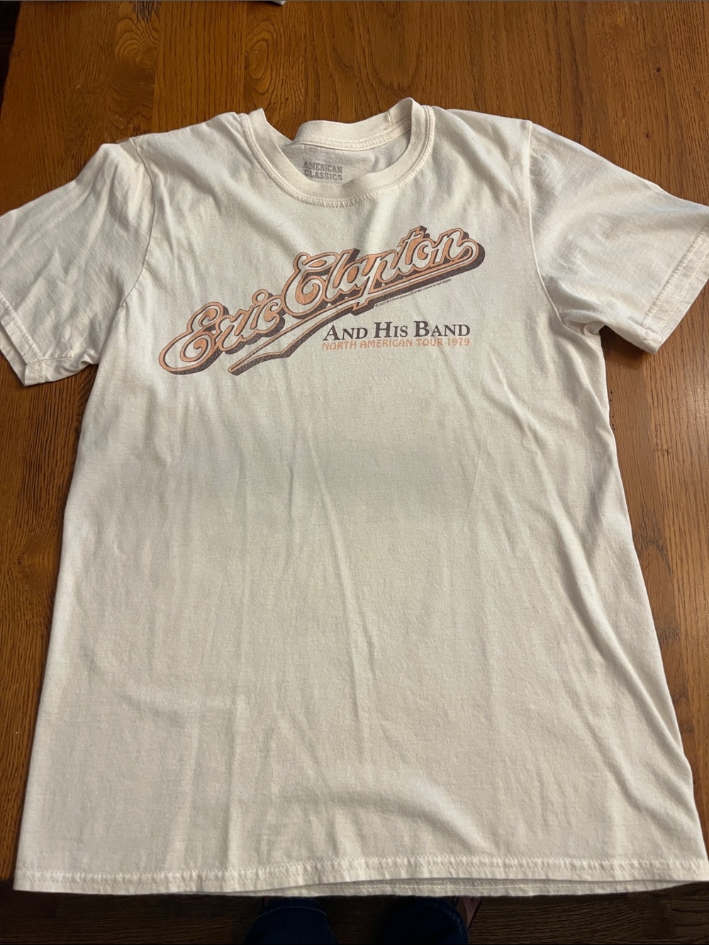 Eric Clapton Graphic Short-Sleeve Tee with Script Logo